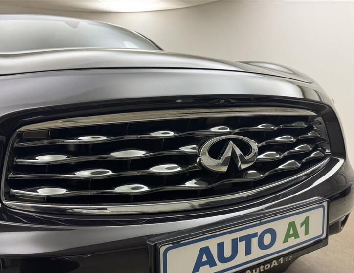 Infiniti FX30 44