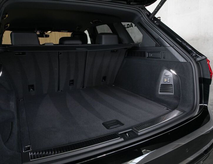 Volkswagen Touareg 46