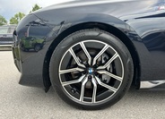 BMW i7 11