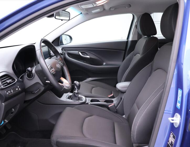 Hyundai i30 11