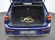 Volkswagen Golf 10