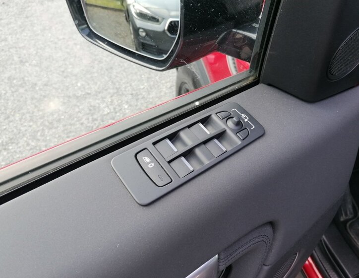 Land Rover Discovery Sport 31