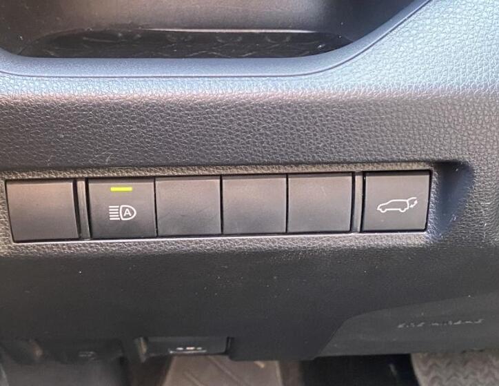 Toyota RAV4 28
