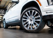 Cadillac Escalade 50