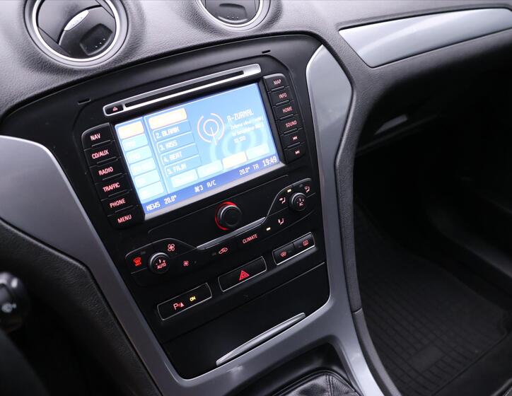 Ford Mondeo 22