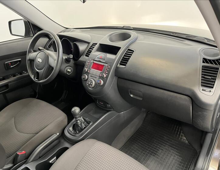 KIA Soul 14