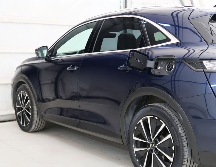 DS Automobiles DS7 Crossback 9