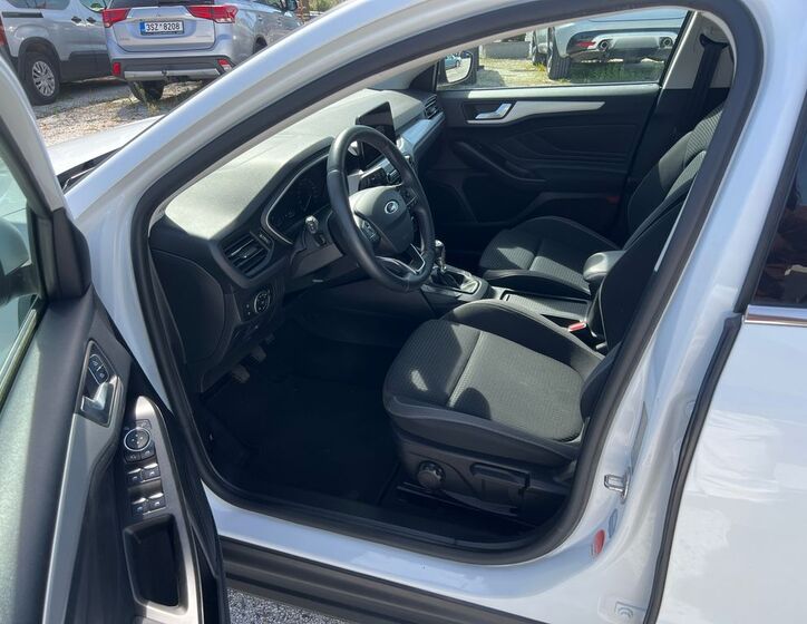 Ford Focus 6