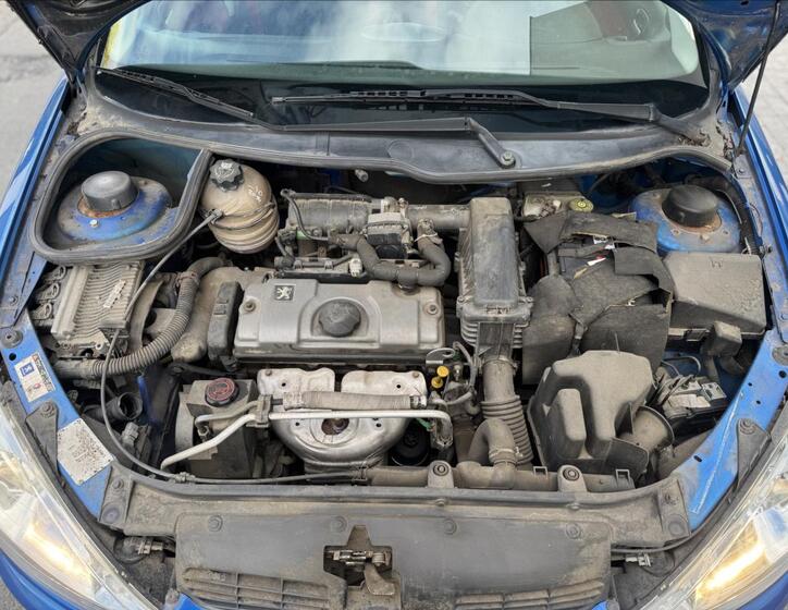 Peugeot 206 14