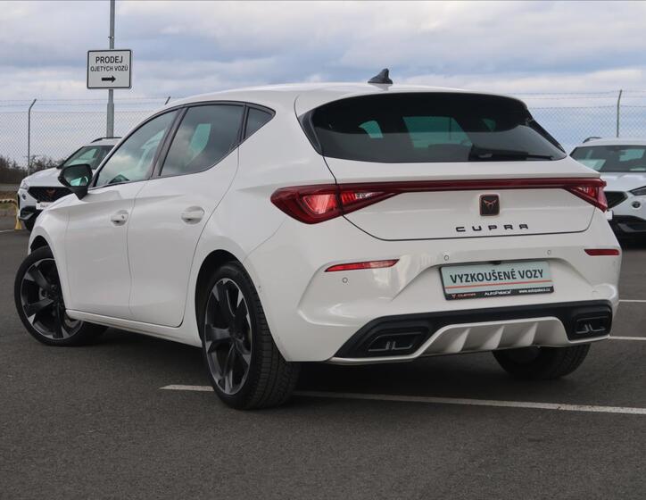 Cupra Leon 8