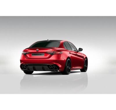 Alfa Romeo Giulia 4