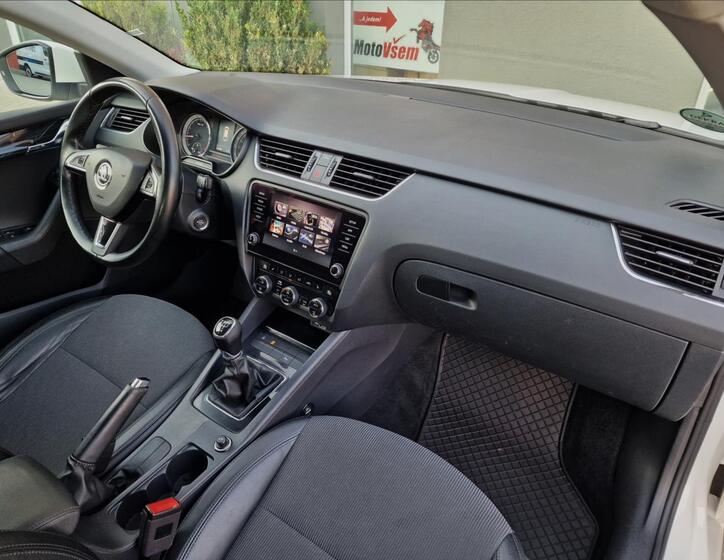 Škoda Octavia 13