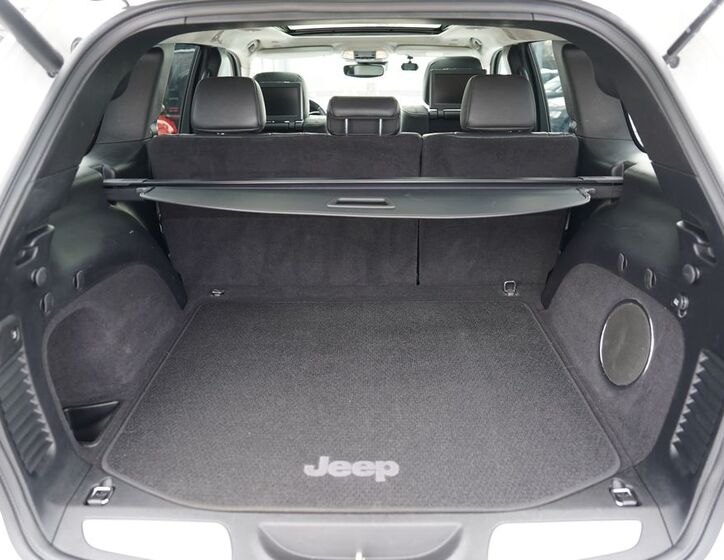 Jeep Grand Cherokee 25