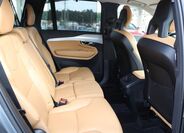 Volvo XC90 33