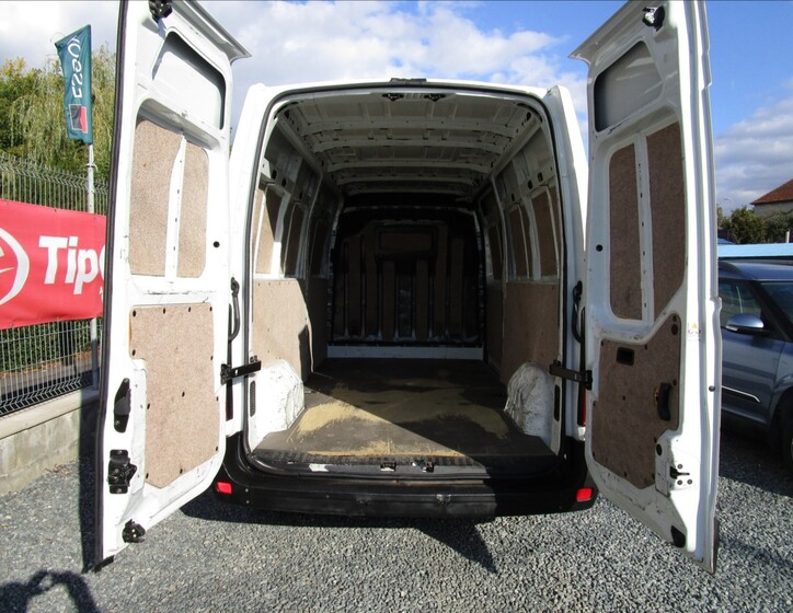 Opel Movano 21