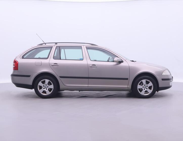 Škoda Octavia 8