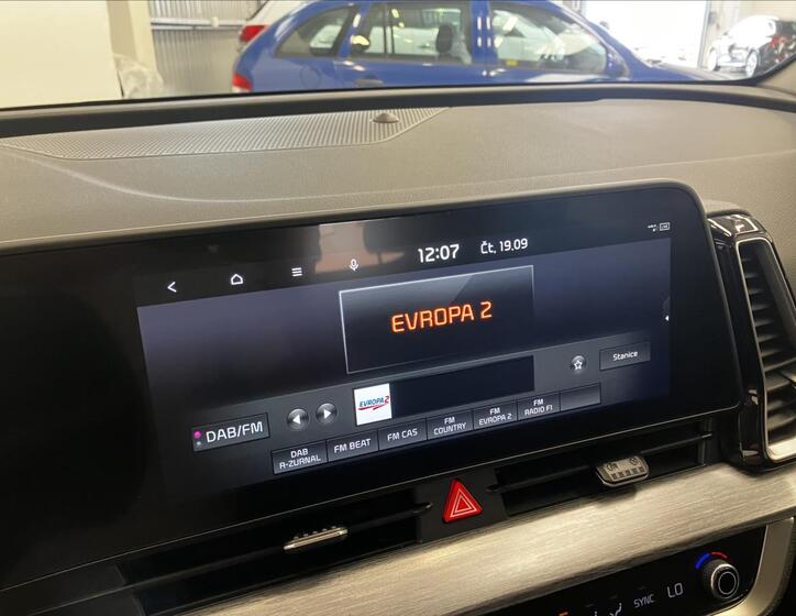 KIA Sportage 8