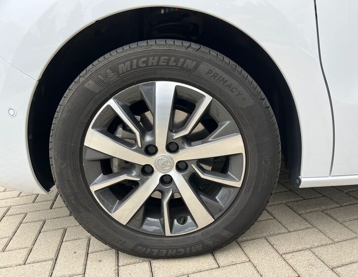 Toyota ProAce Verso 29