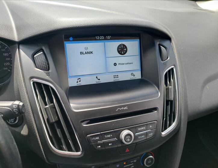 Ford Focus 25