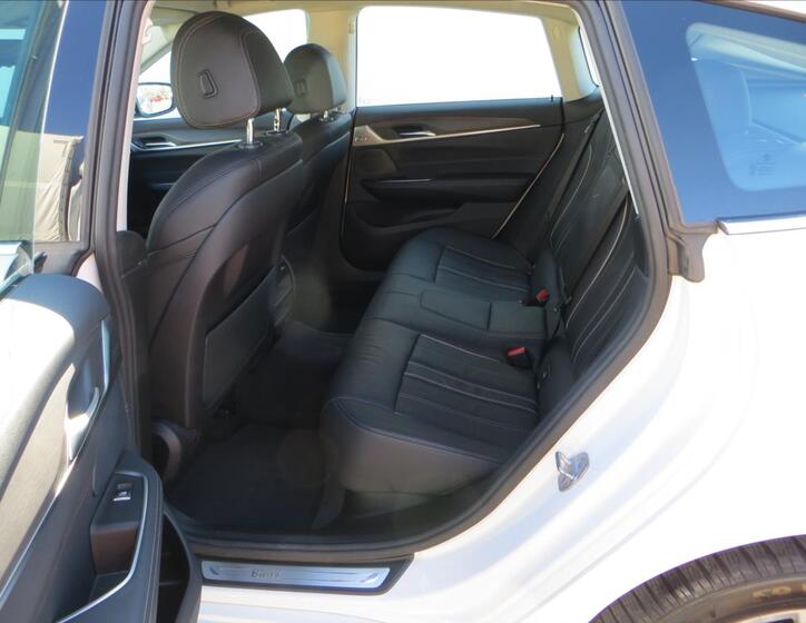 BMW Řada 6 24