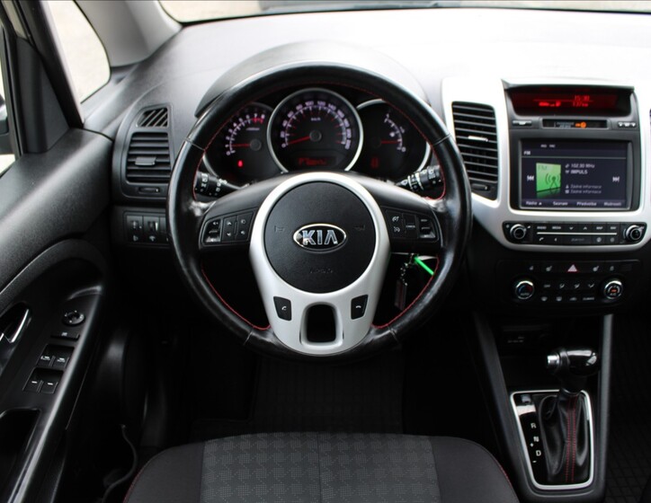 KIA Venga 10