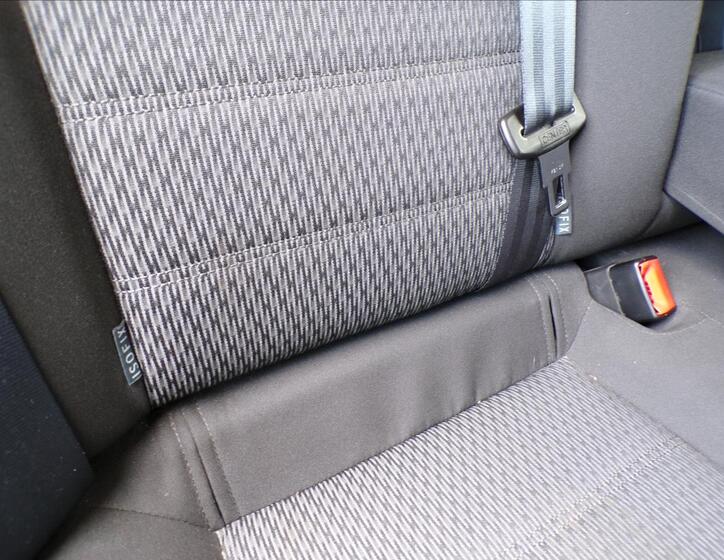 Toyota Avensis 22