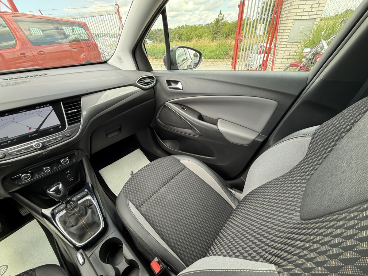 Opel Crossland X