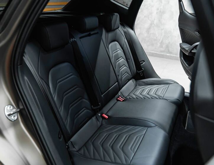 Cupra Formentor 6