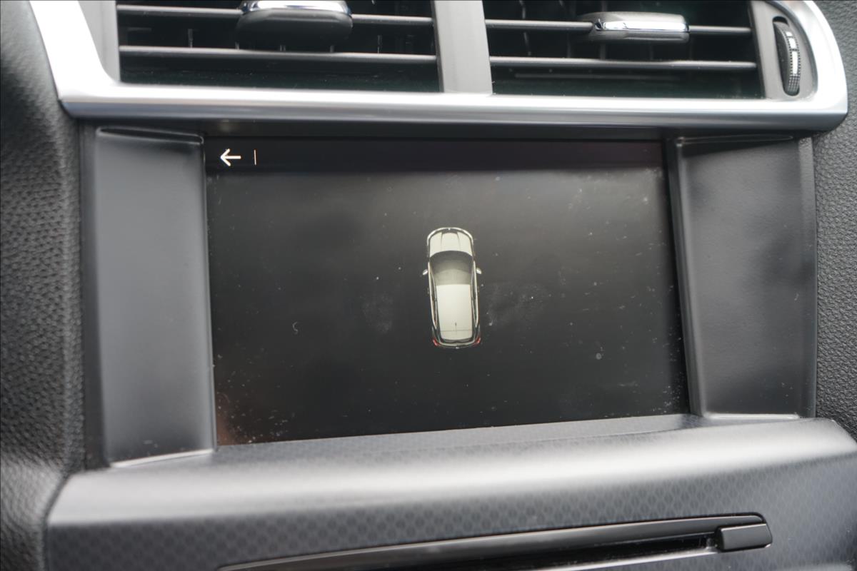 DS Automobiles DS4
