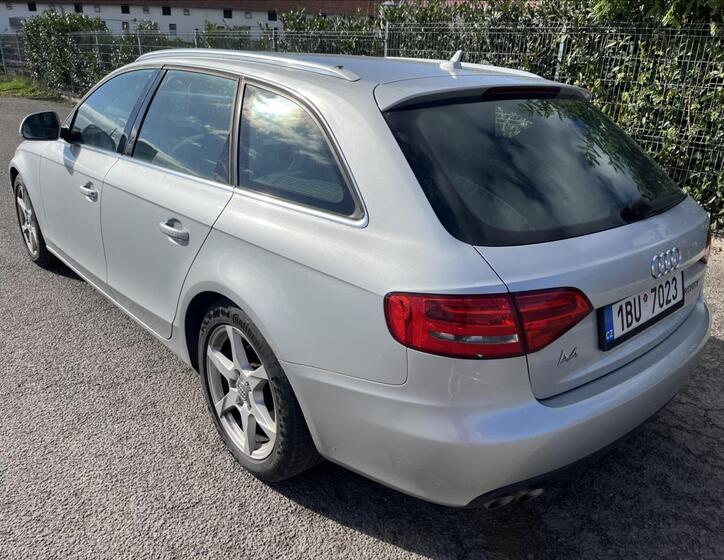 Audi A4 8