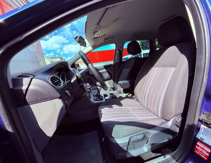 Ford Focus 11