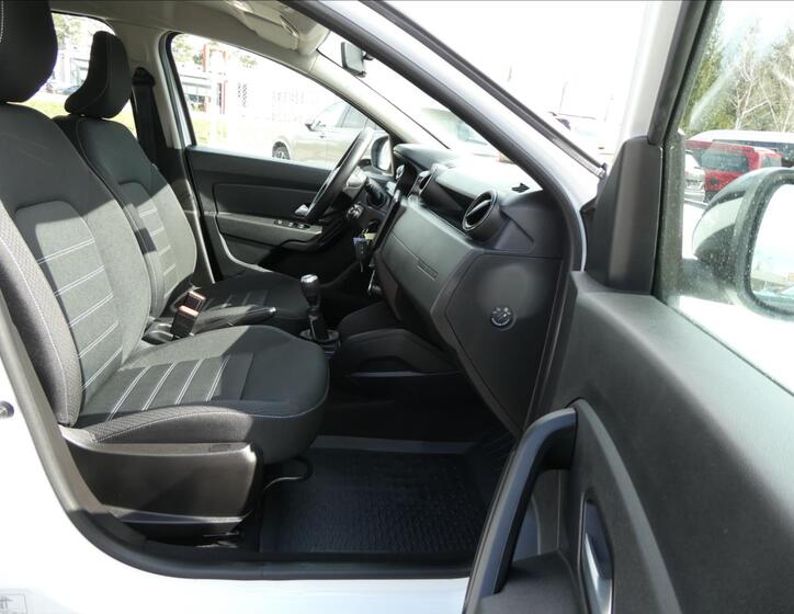 Dacia Duster 22
