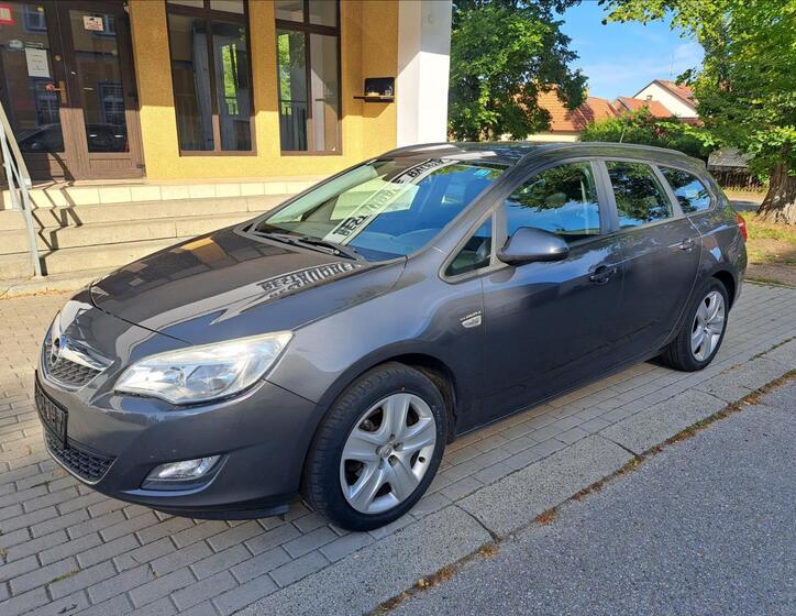 Opel Astra 5