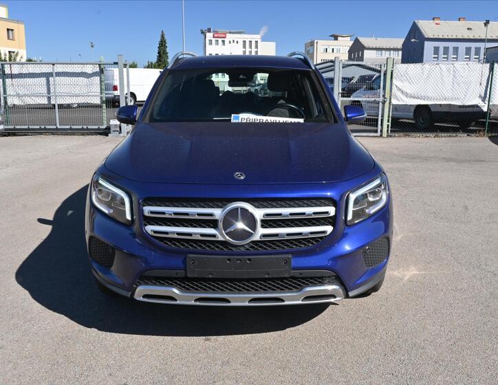 Mercedes-Benz GLB 1