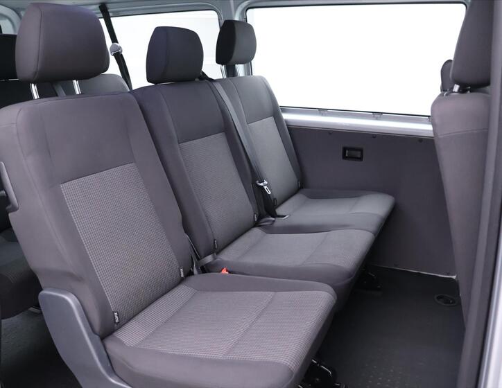 Volkswagen Transporter 15