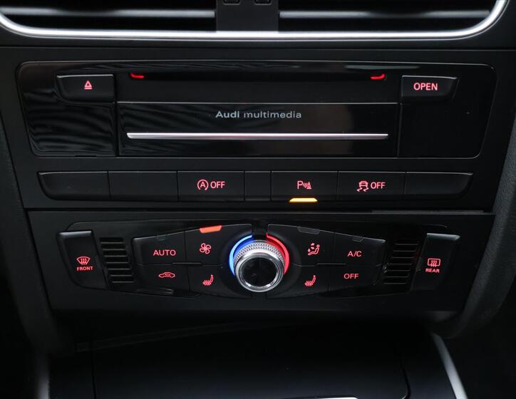 Audi A4 31