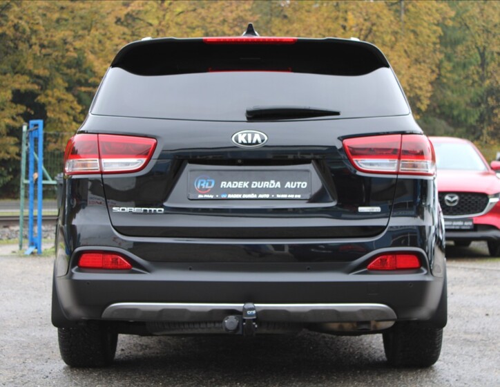 KIA Sorento 6