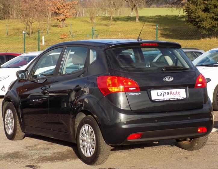KIA Venga 7