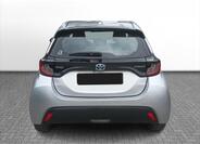Toyota Yaris 6