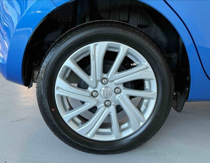 Suzuki Swift 23