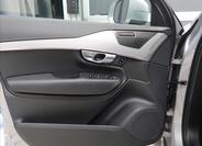 Volvo XC90 17
