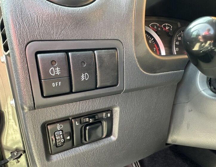 Suzuki Jimny 14