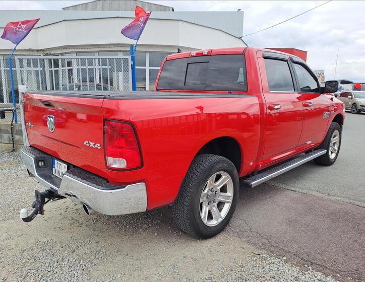 Dodge RAM 1500 3