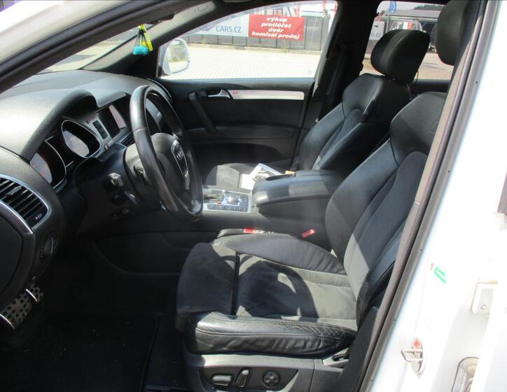 Audi Q7 7