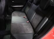 Suzuki Vitara 10