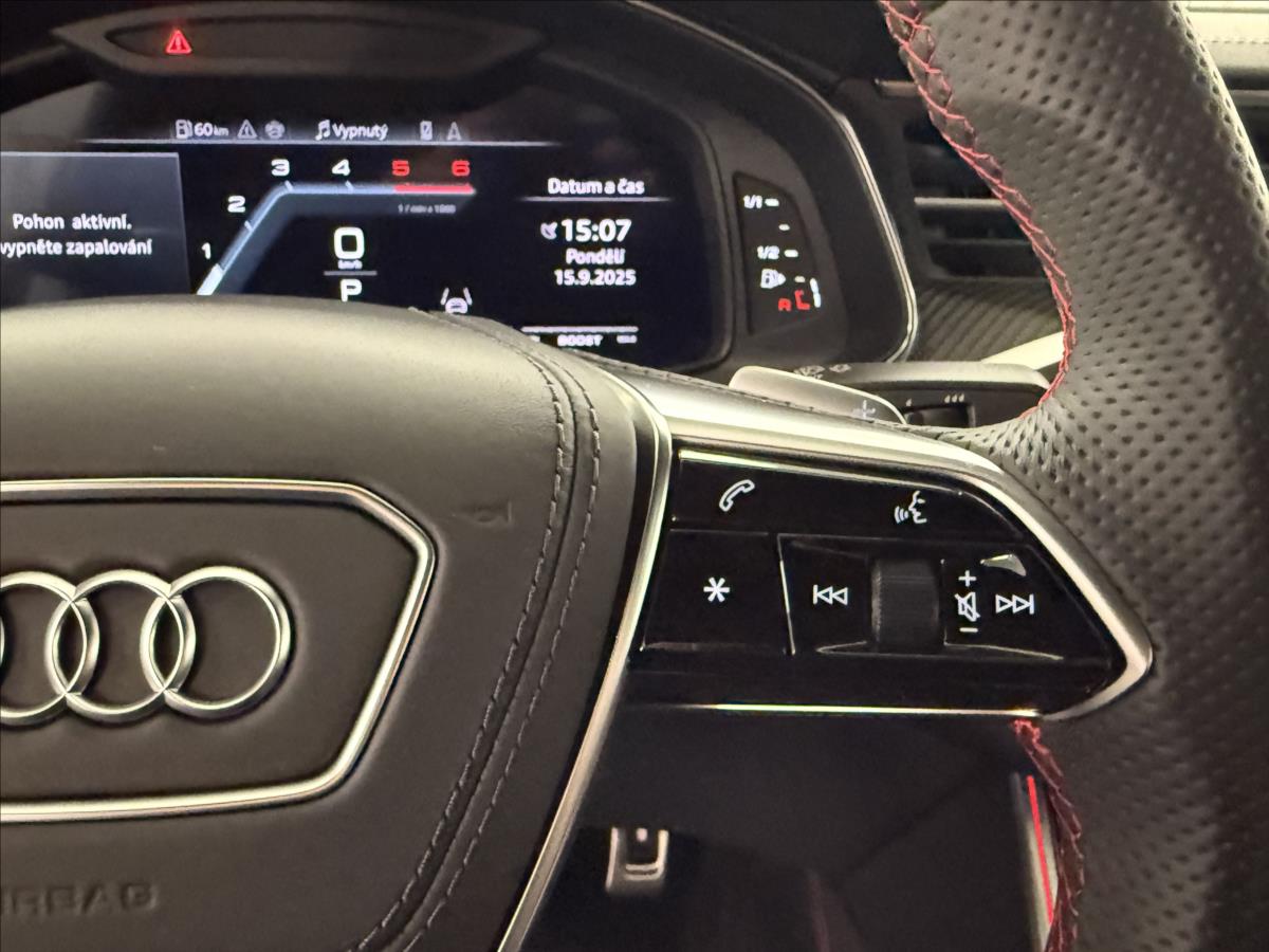Audi S7