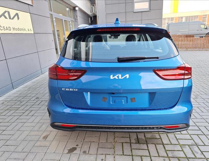 KIA Ceed 5