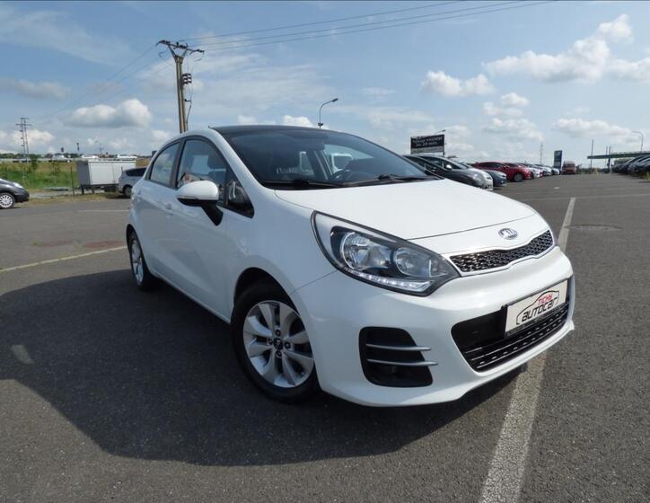 KIA Rio 1
