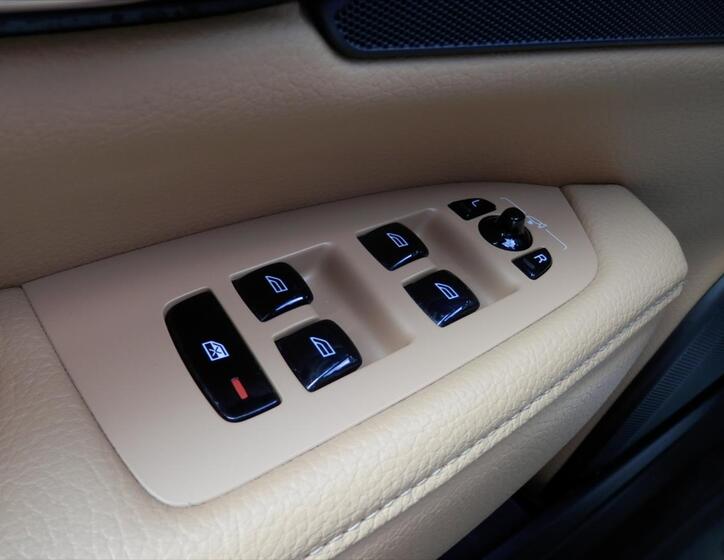 Volvo V90 26