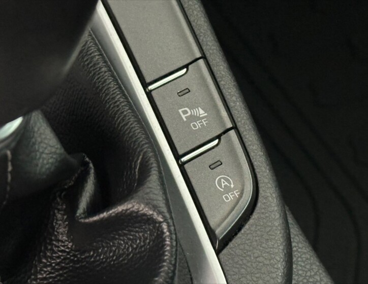 Hyundai i30 17
